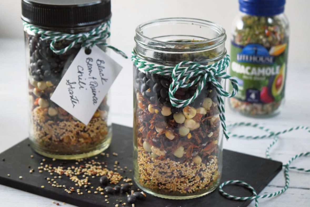 Black Bean & Quinoa Chili Starter with Guacamole Herb Blend