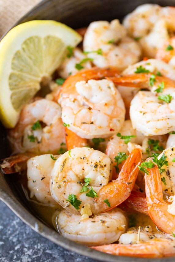 Mouthwatering Garlic Shrimp with lemon